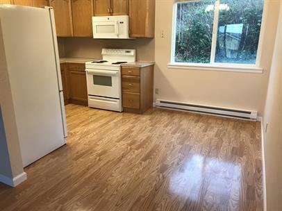 125 Sw High St - Photo 3 of 4