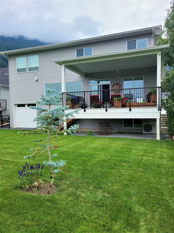 50295 Kensington Drive - Photo 2 of 5