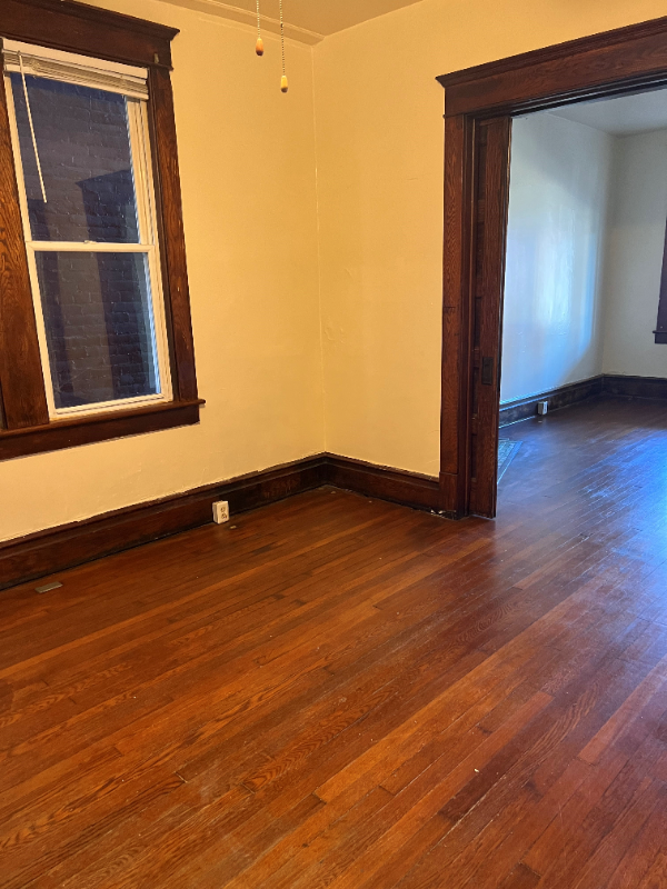 131 Arch St #A - Photo 3 of 9