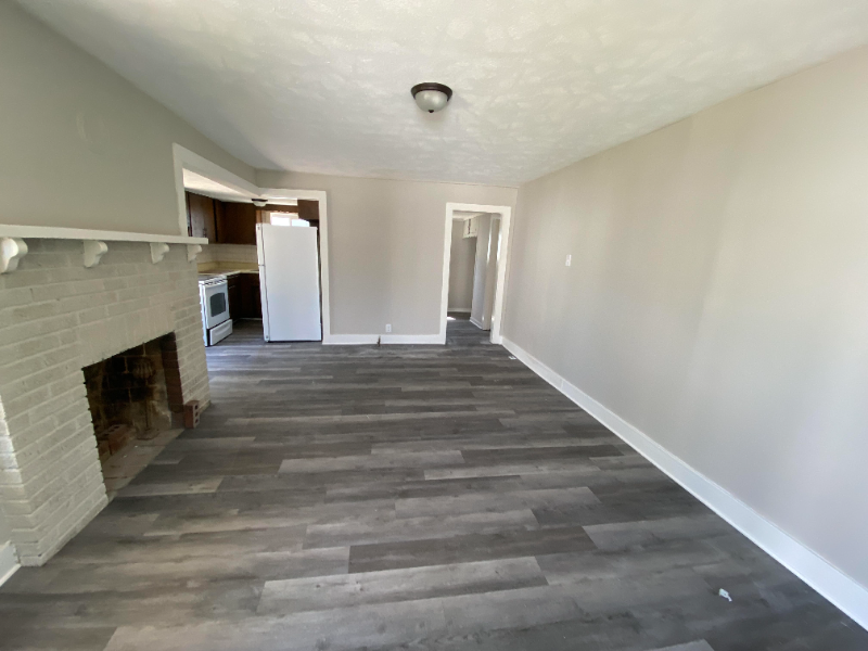 505 S Georgia St #C - Photo 3 of 9