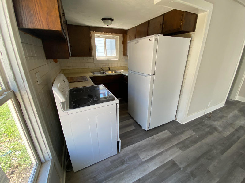 505 S Georgia St #C - Photo 5 of 9