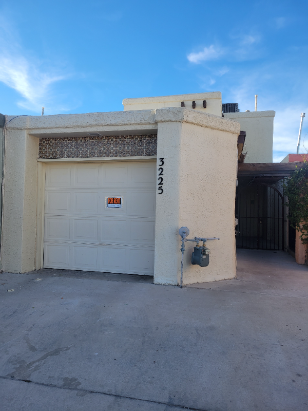 3225 Isla Bahia Way - Photo 2 of 20