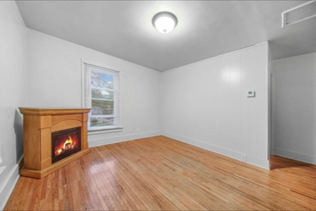 511 N 2nd St - Photo 3 of 14