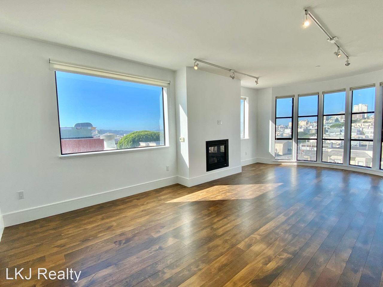 1355 Pacific Ave #302