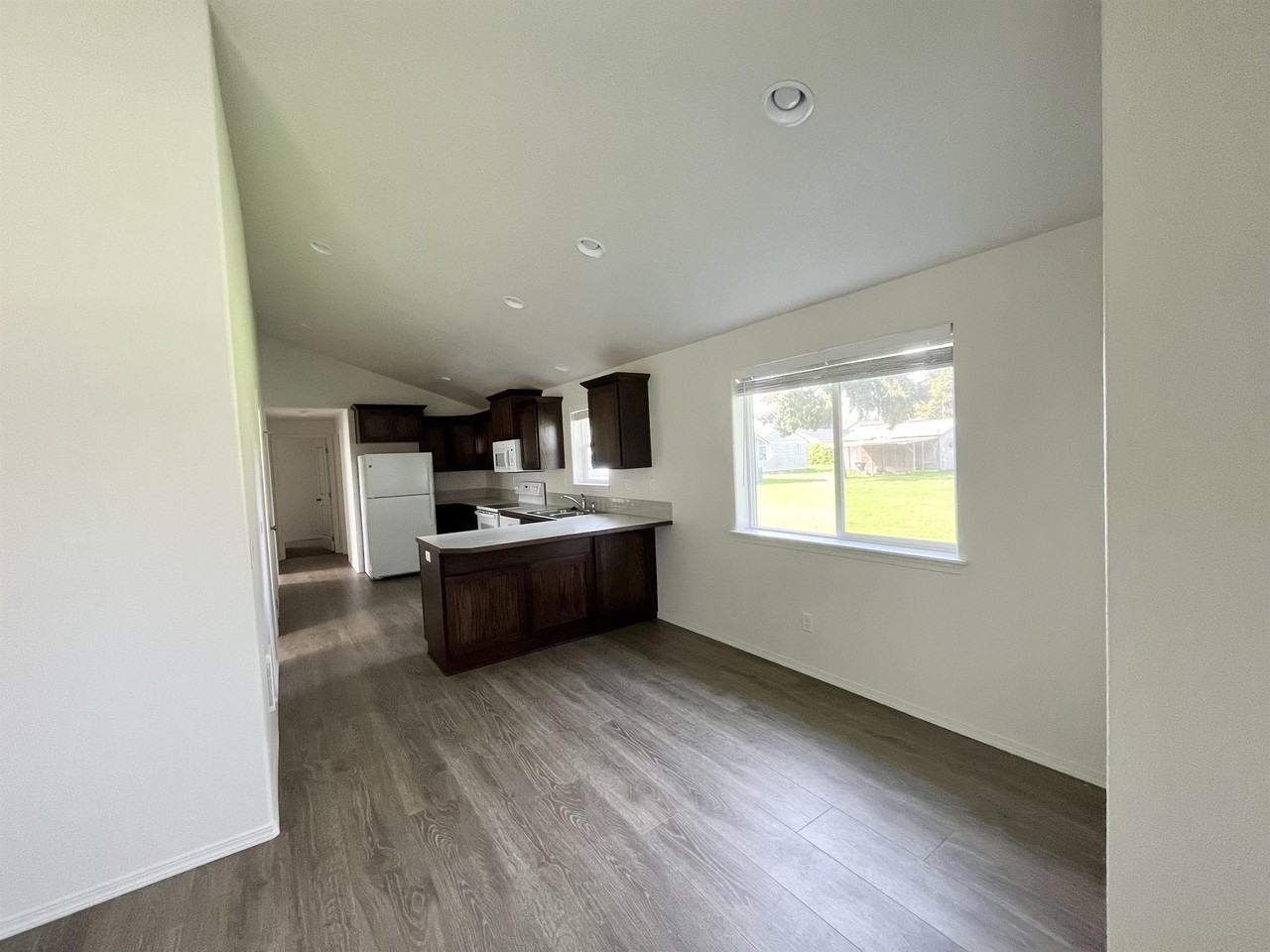 3544 Hickory Ave - Photo 5 of 10