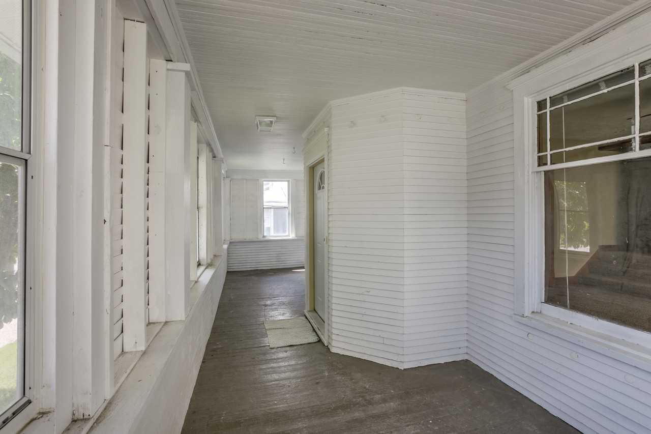 4156 Cuming St #1 - Photo 2 of 47