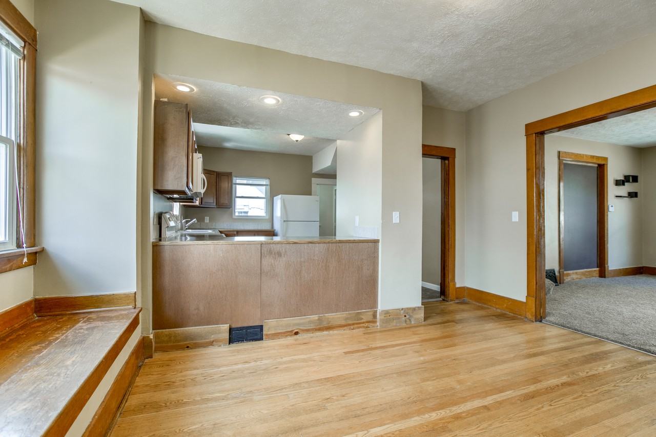 4156 Cuming St #1 - Photo 5 of 50