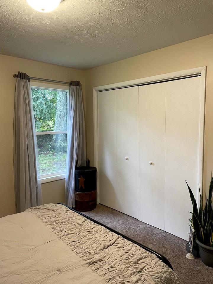 205 King Dr #1 - Photo 4 of 14