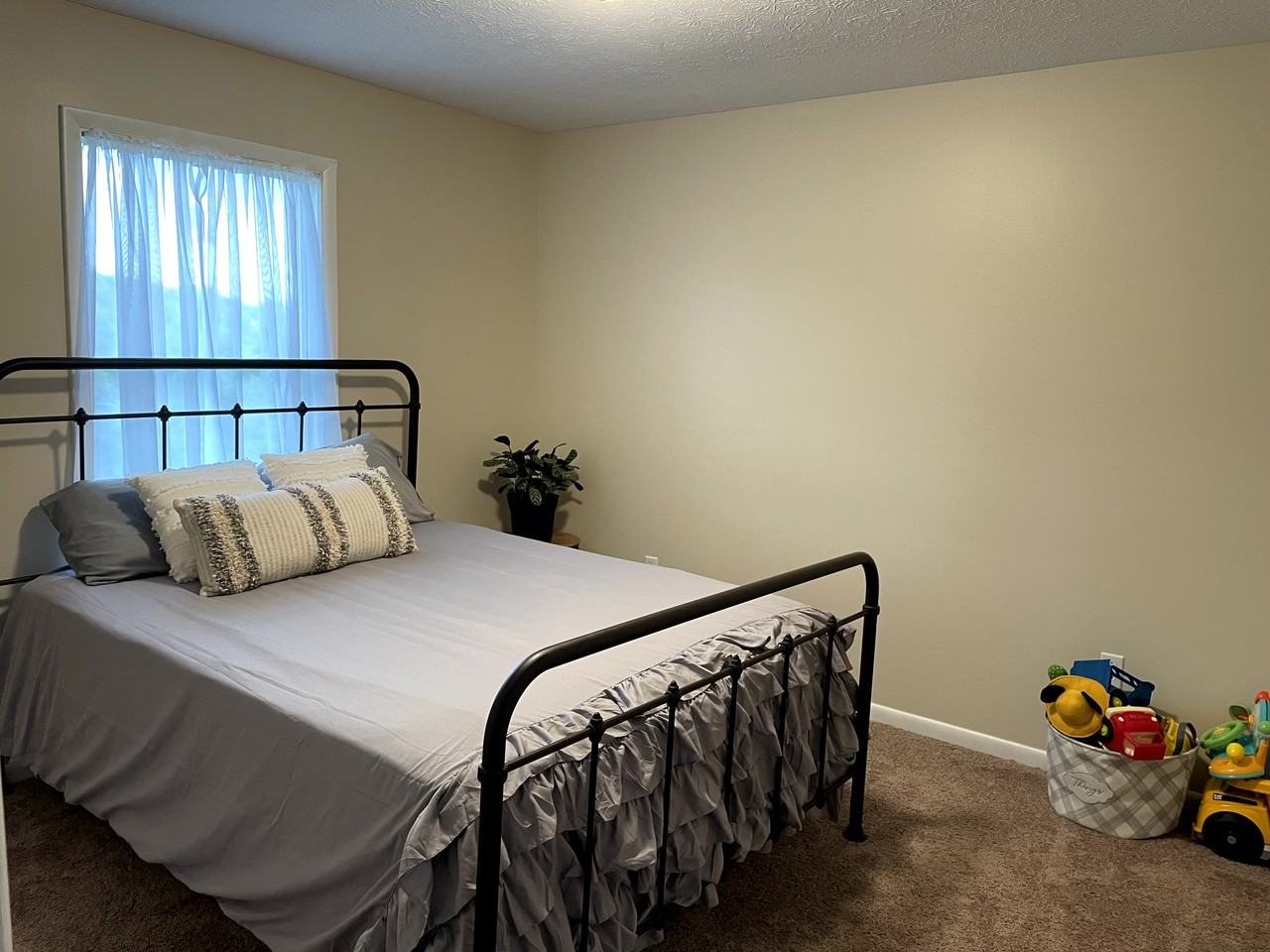 205 King Dr #1 - Photo 7 of 14