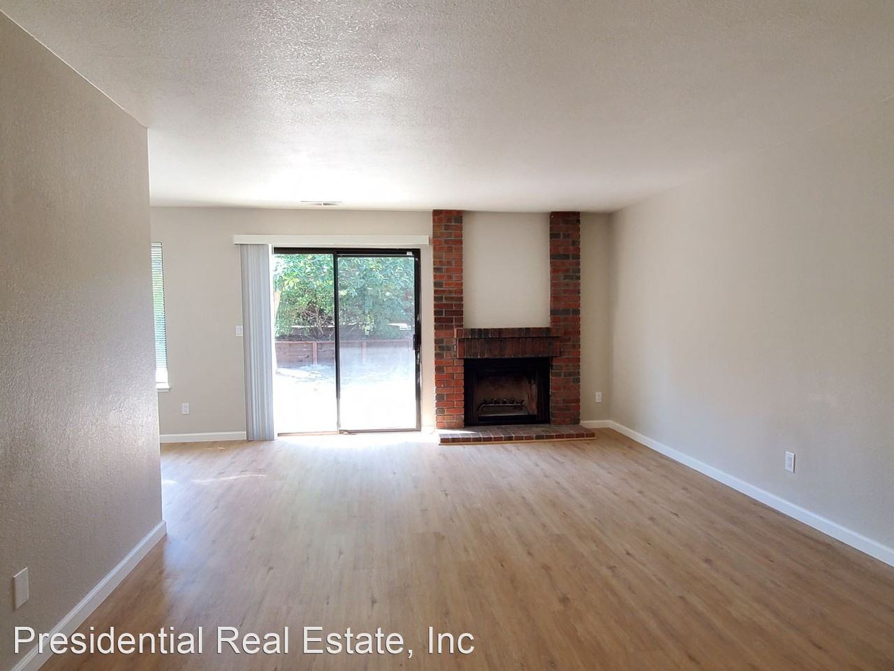 3240 Pinkerton Dr - Photo 3 of 8