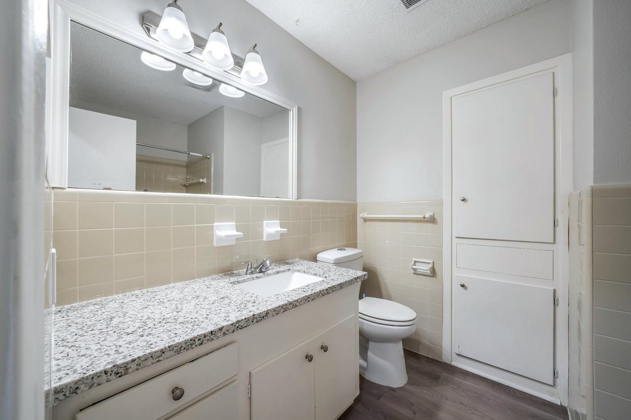 Coolgreen St - Photo 6 of 17