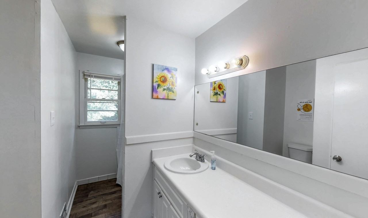 Kittrell Dr Sw - Photo 3 of 9