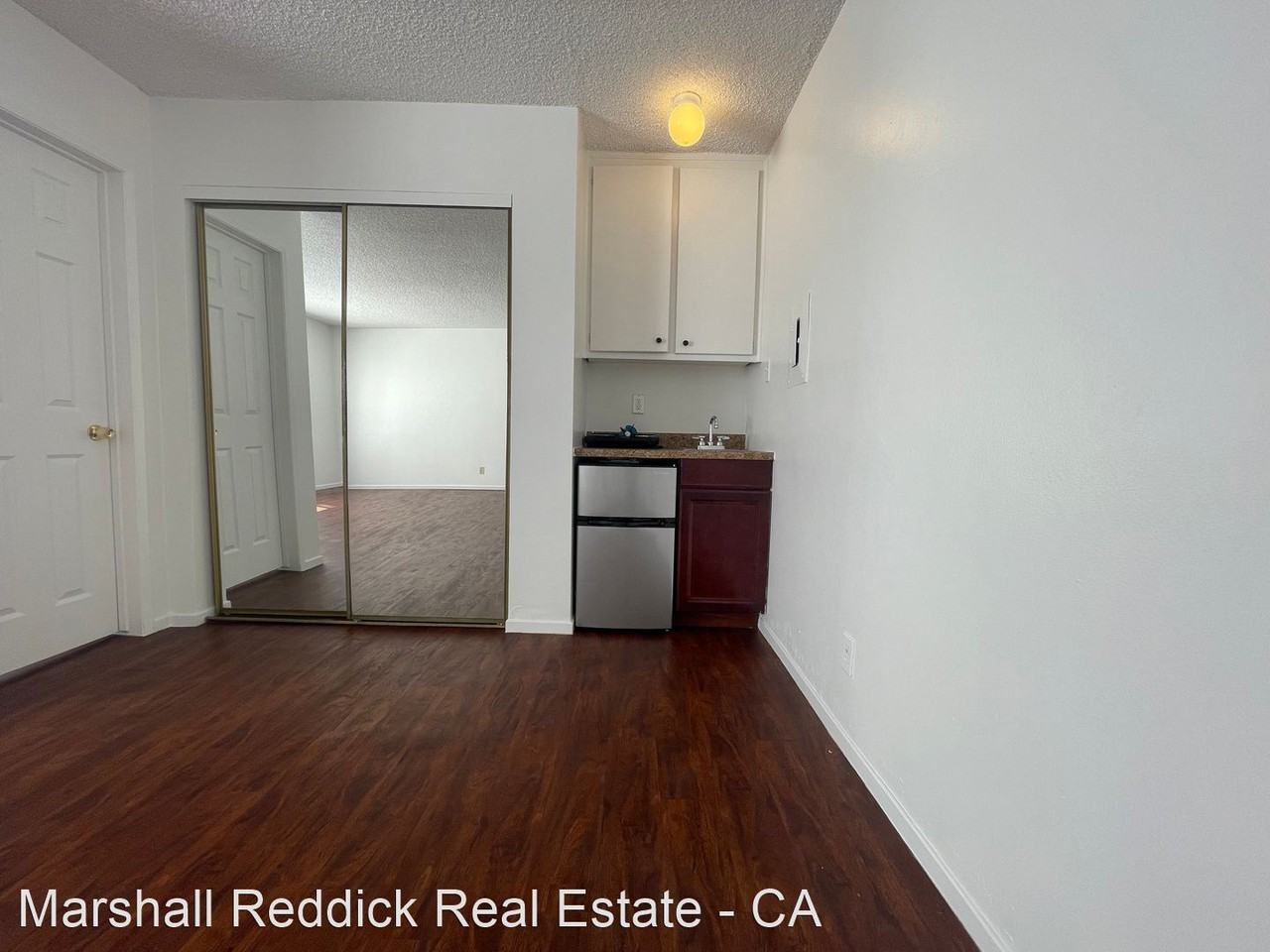 3961 S Moore Street - Photo 3 of 24