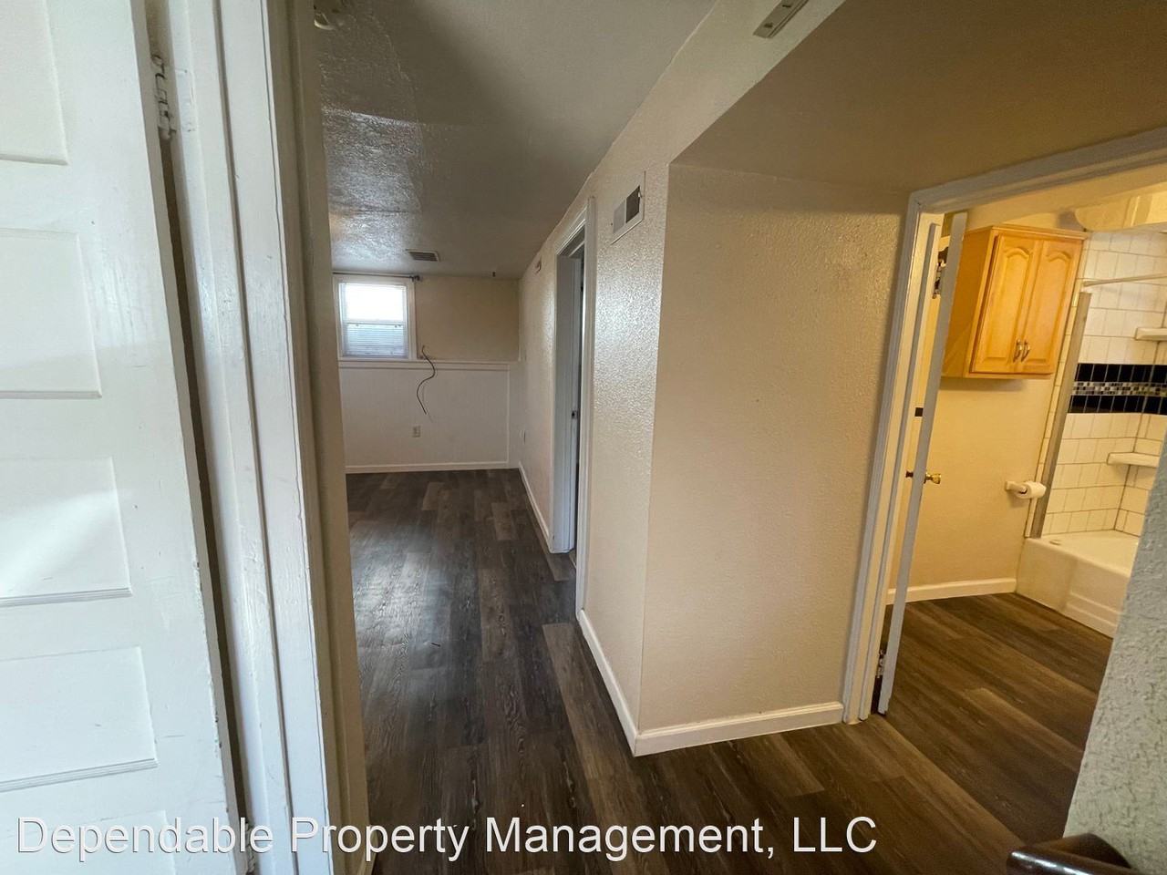 2204 9th Avenue - Photo 3 of 18