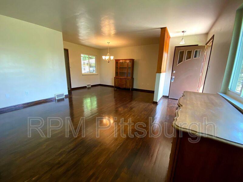 6437 Stanton Ave - Photo 2 of 16