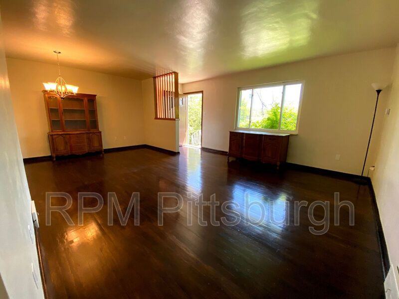 6437 Stanton Ave - Photo 3 of 16