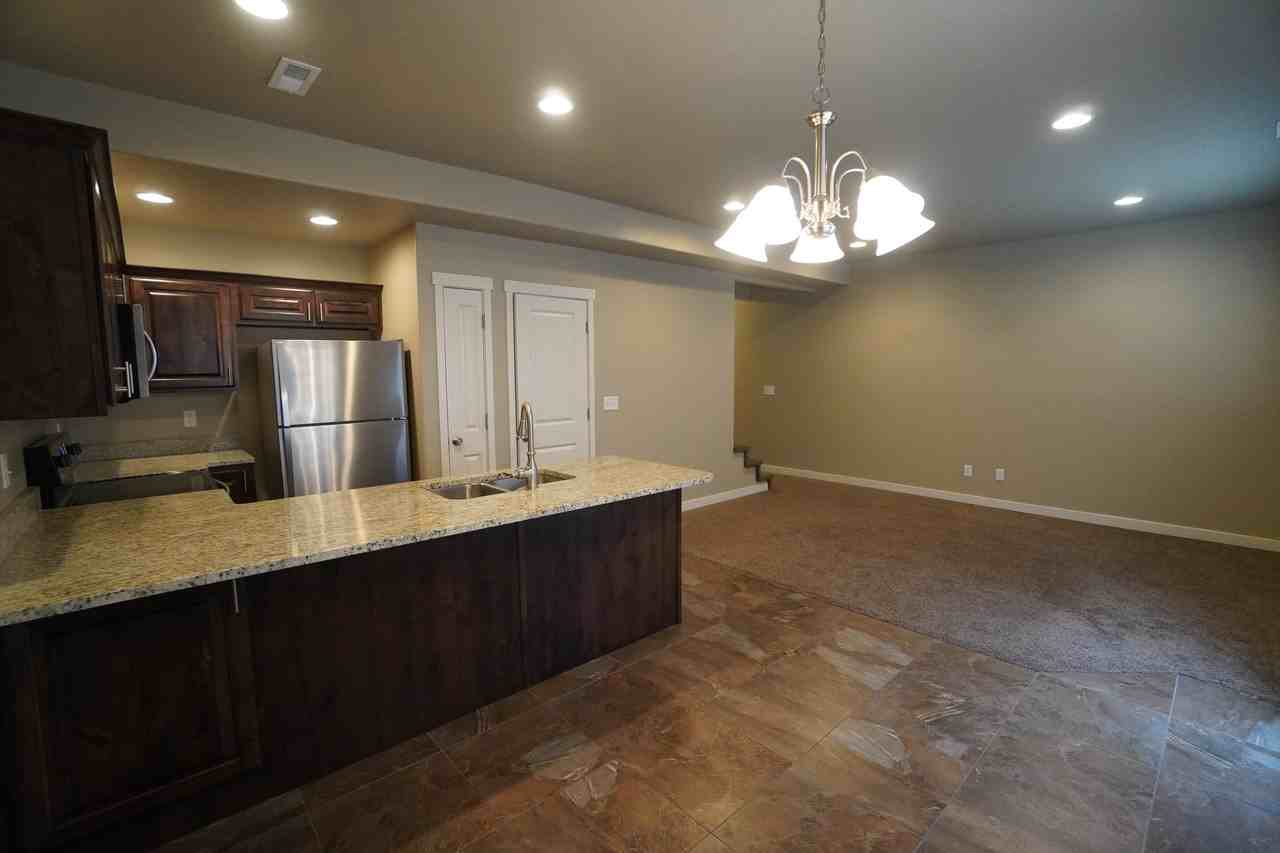 1085 Wn - Photo 5 of 26