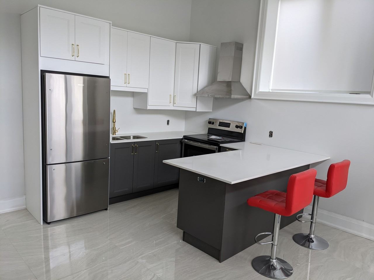 141 Yeomans Road - Photo 3 of 8
