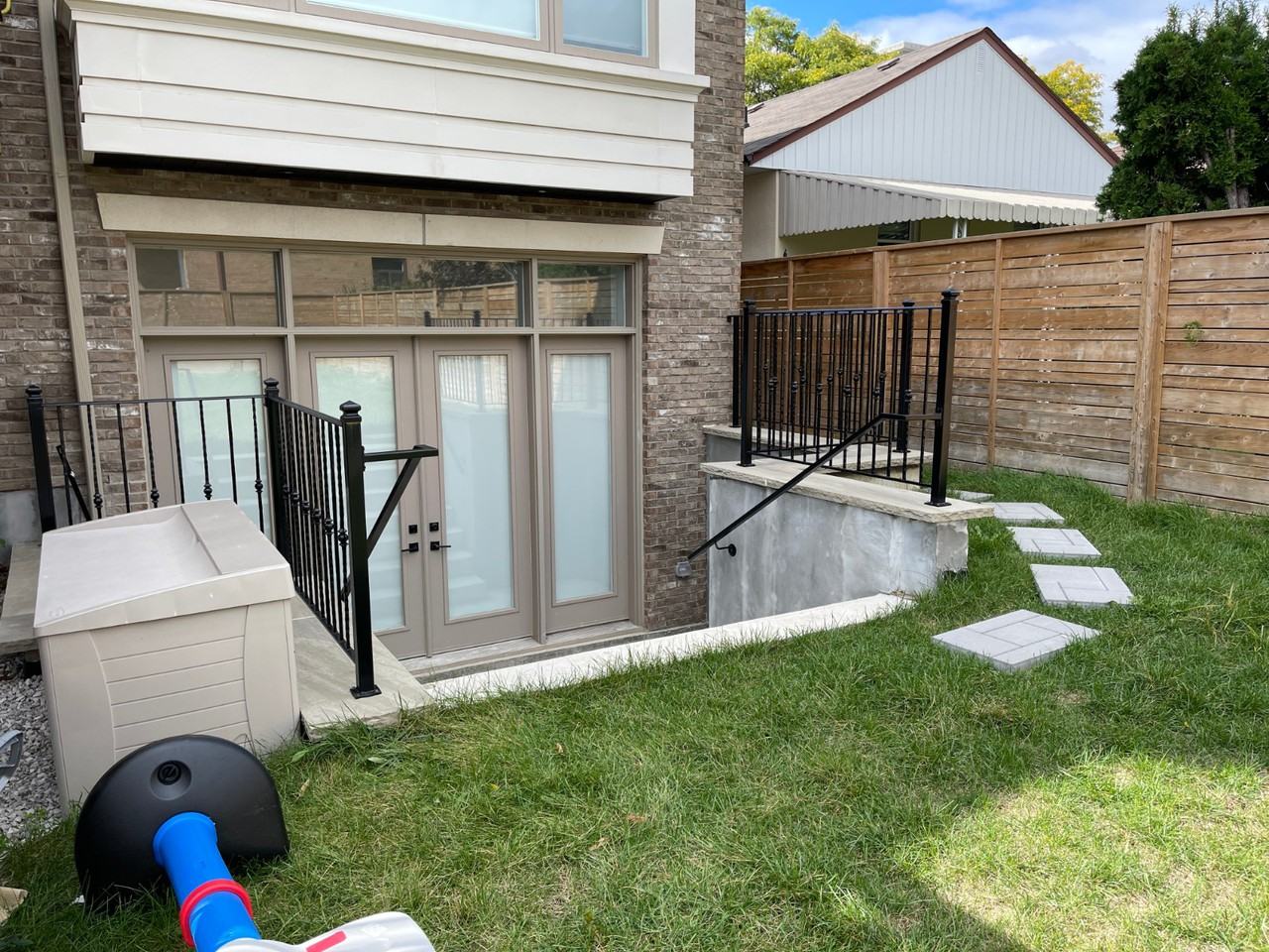 141 Yeomans Road - Photo 2 of 8