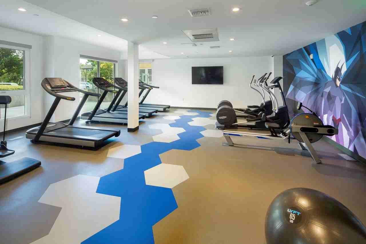 5851 W 88th st - Photo 3 of 44