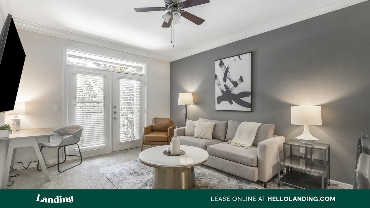 1615 Hermann Drive - Photo 2 of 25