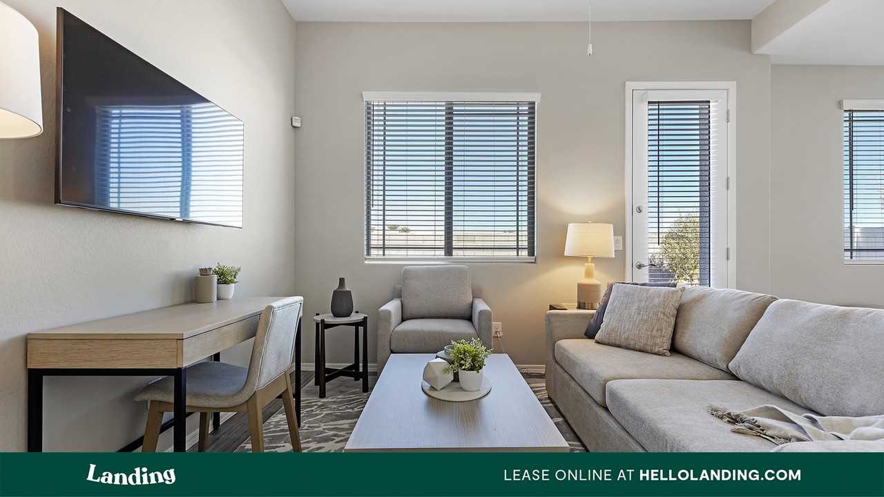 14155 W Mountain View Blvd - Photo 2 of 46