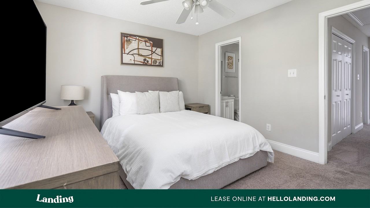 3001 New Haven Dr - Photo 3 of 29