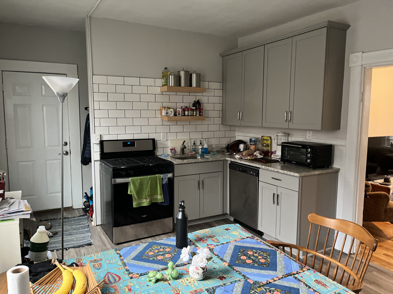 1435 Marshall St Ne #2 - Photo 7 of 13