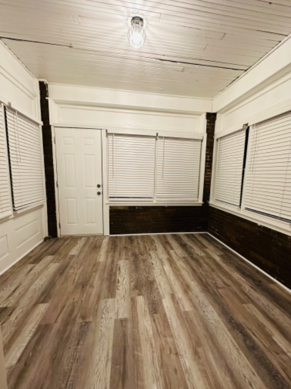 1439 E Cheltenham Ave - Photo 3 of 35