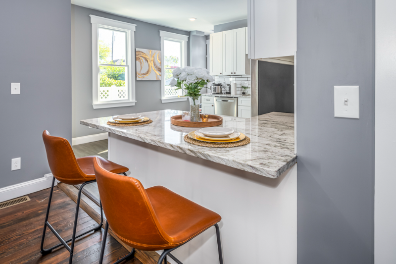 422 Thornton St - Photo 6 of 21