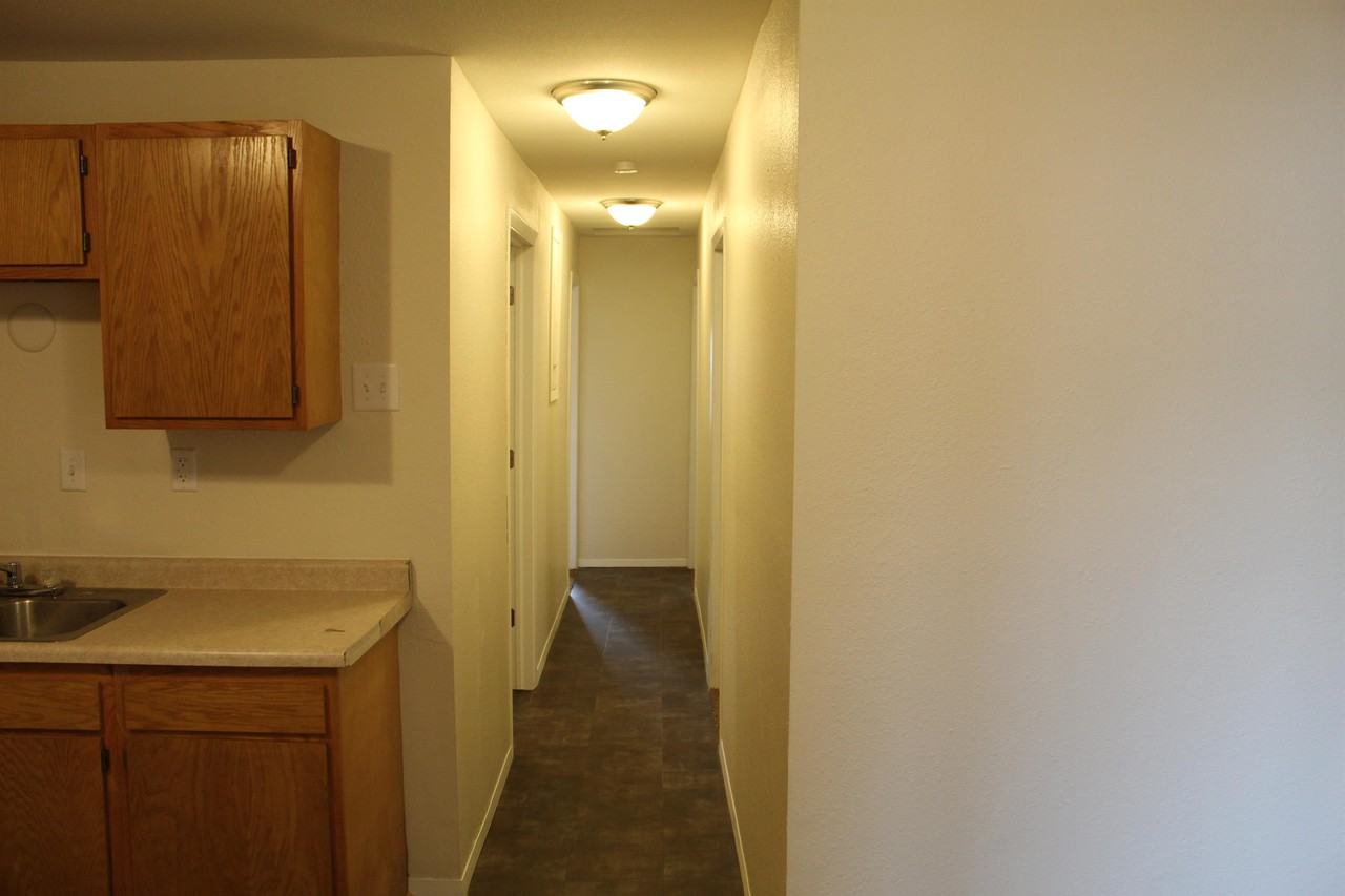 107 S Augusta Ave #1 - Photo 6 of 13