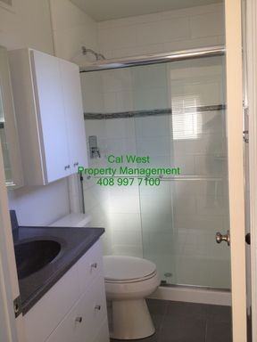 392 Manzano St - Photo 3 of 6