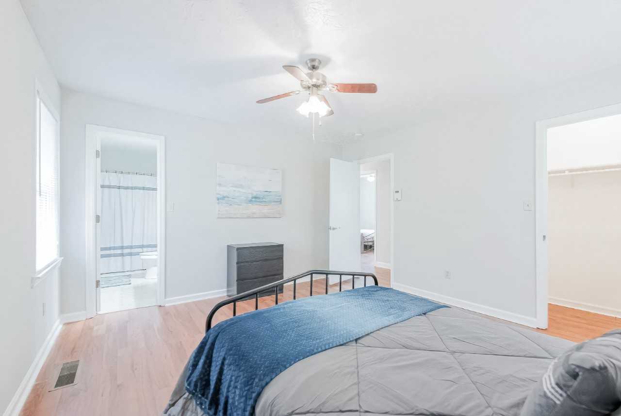 Montego Dr - Photo 5 of 7