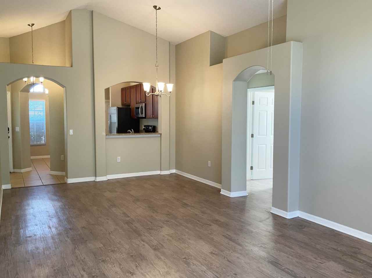 3090 Twinleaf Ave - Photo 2 of 14