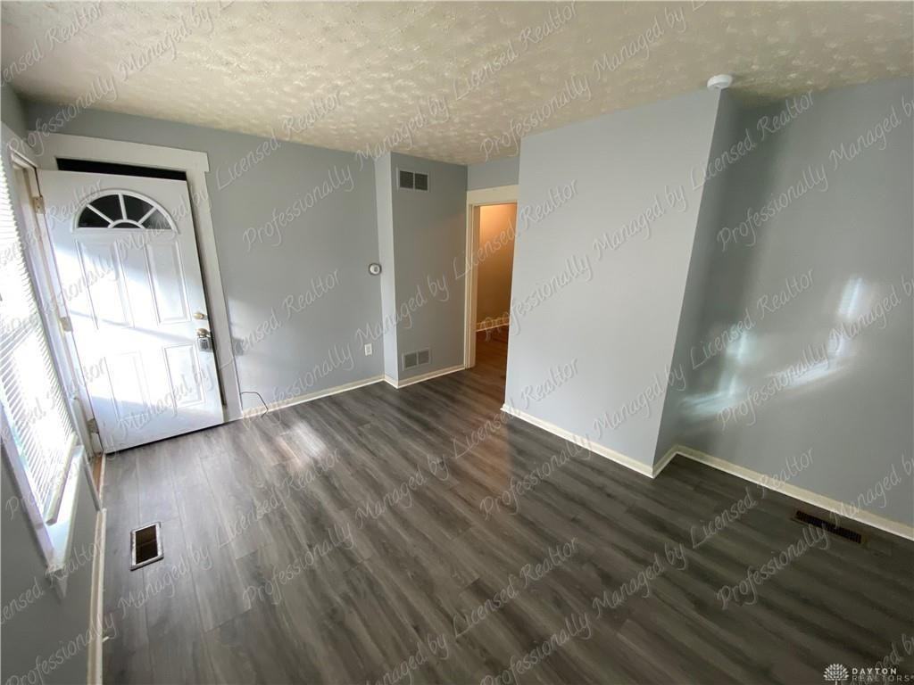 1912 Hillside Ave - Photo 3 of 15