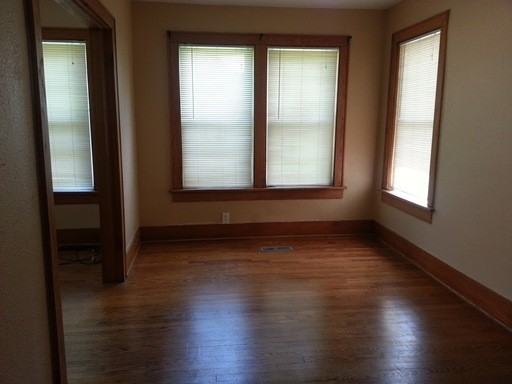 1412 NW 25th St - Photo 2 of 7