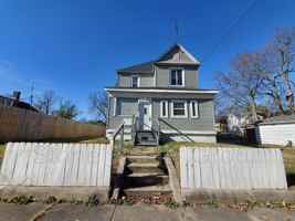 featured image of 2044 N 11th St #3