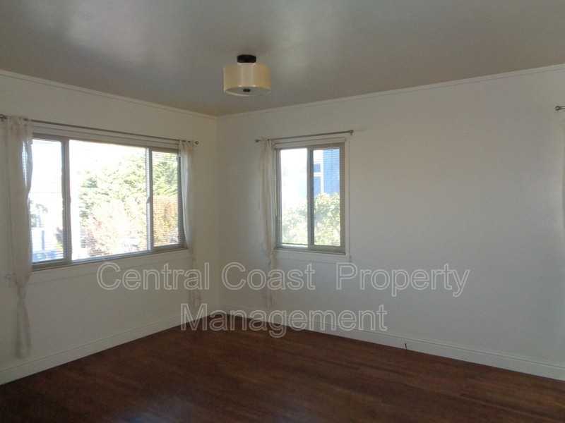 415 17th St - Photo 3 of 19