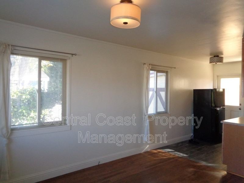 415 17th St - Photo 4 of 19