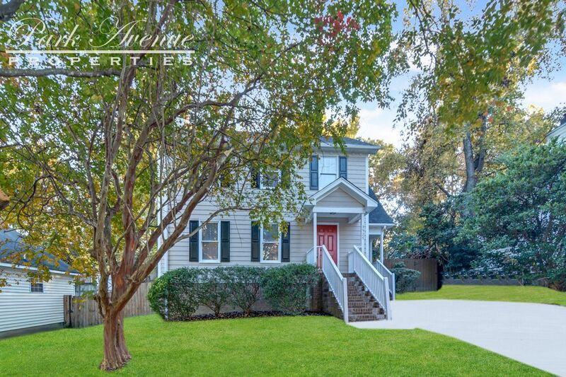 3925 Old Coach Rd - Photo 3 of 28