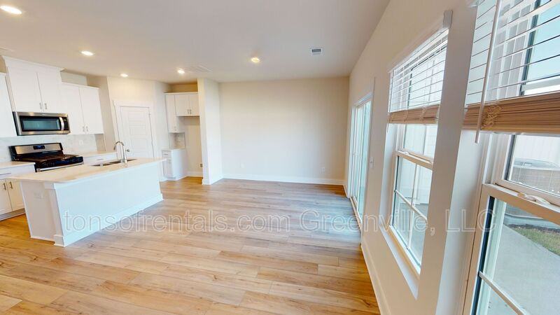 908 Yarn Way - Photo 2 of 18