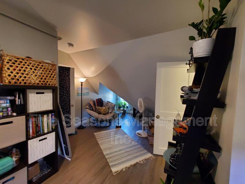 68 S Union St - Photo 7 of 12