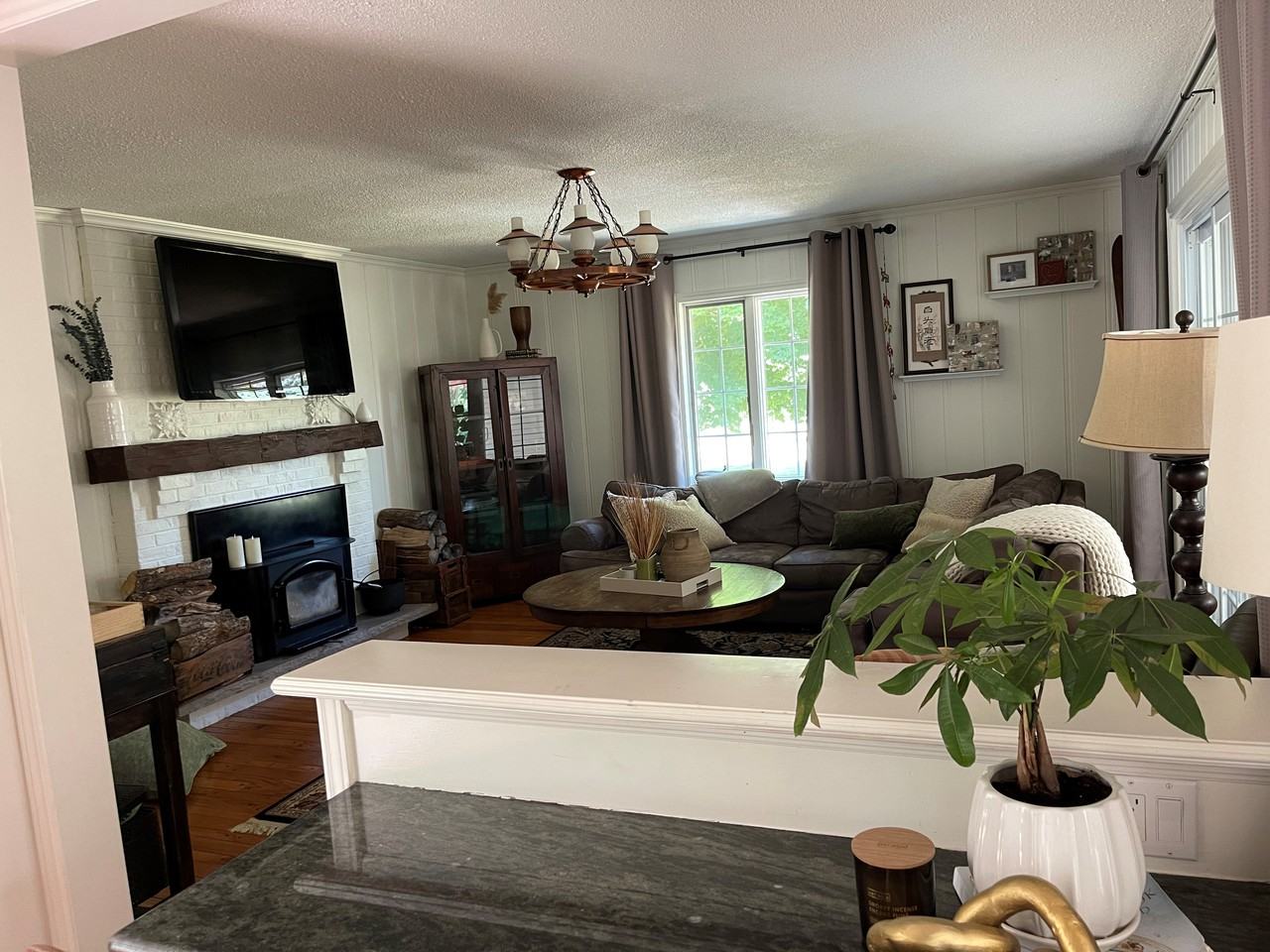 50 Putting Green Cres - Photo 2 of 9