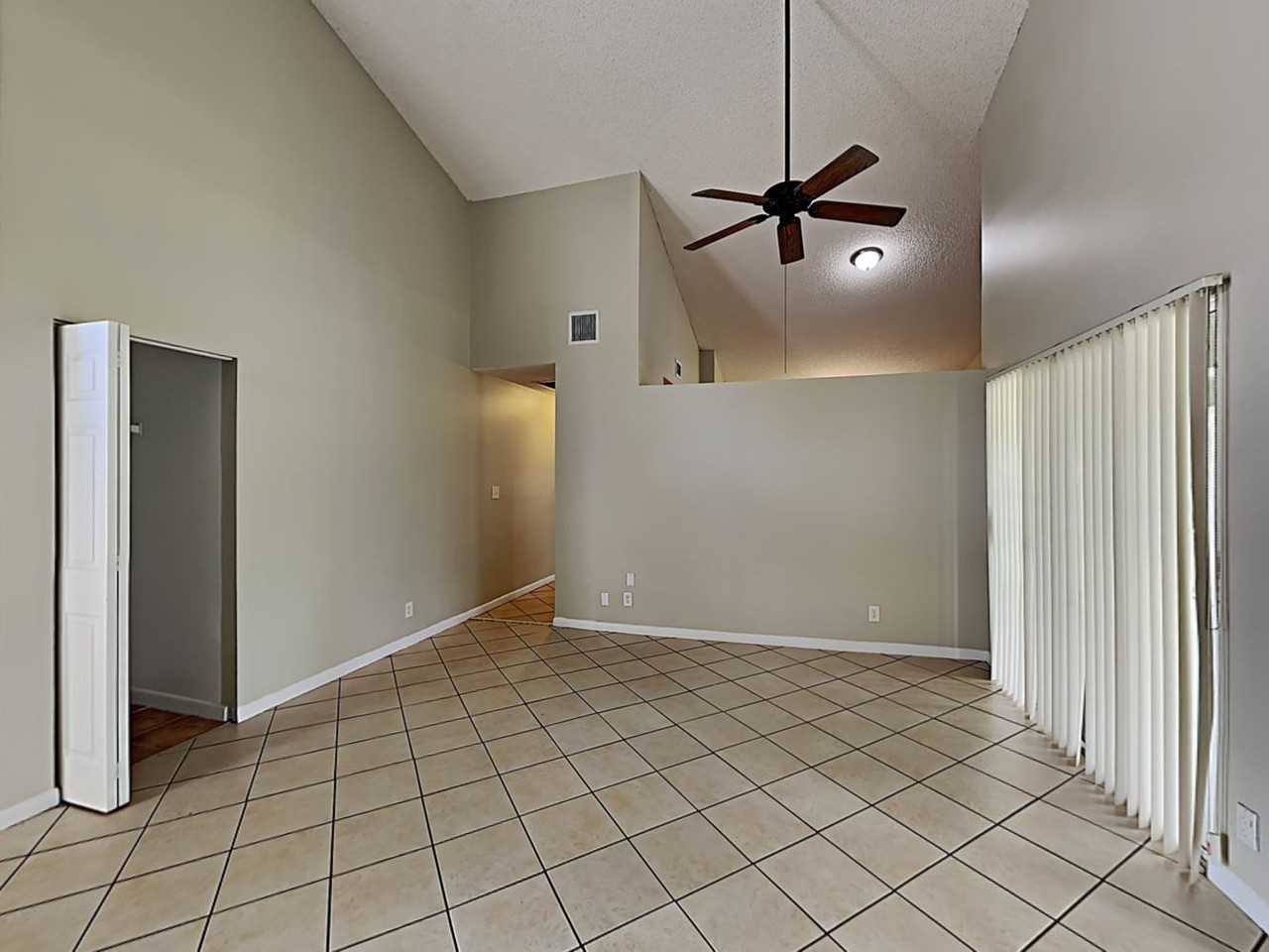 1161 Sw 109th Ln - Photo 3 of 17