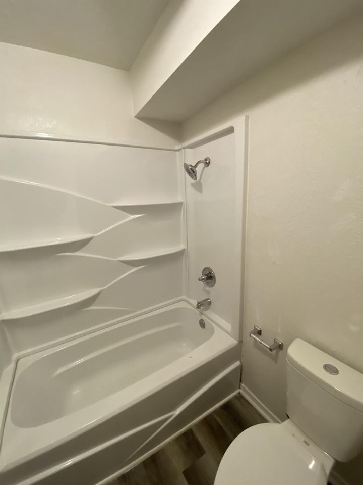 340 West Dogwood - 3 #3 - Photo 6 of 7