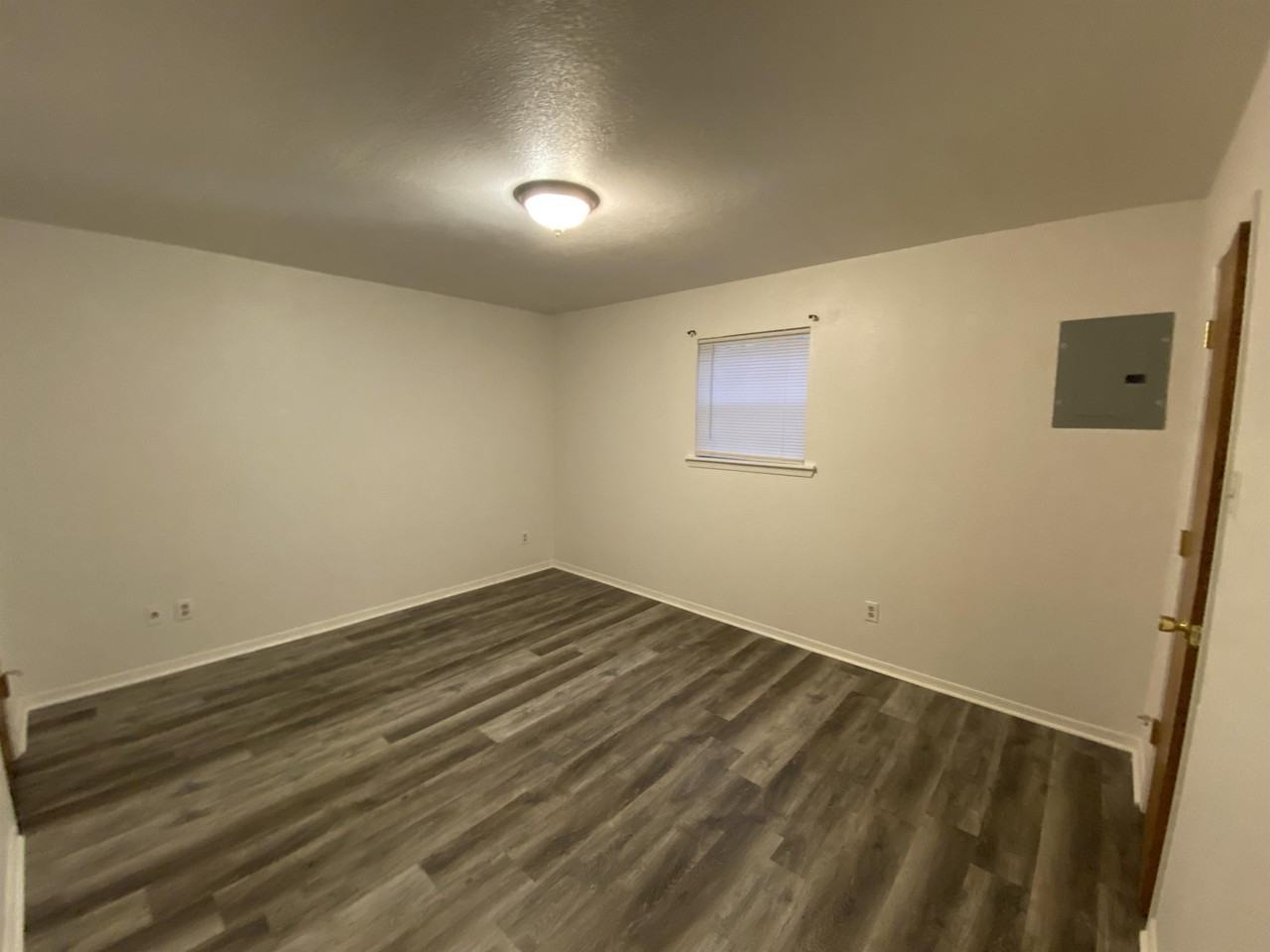 340 West Dogwood - 3 #3 - Photo 7 of 7
