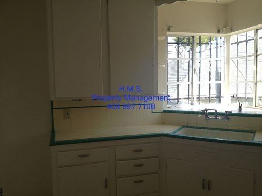 1011 Park Ave - Photo 2 of 9