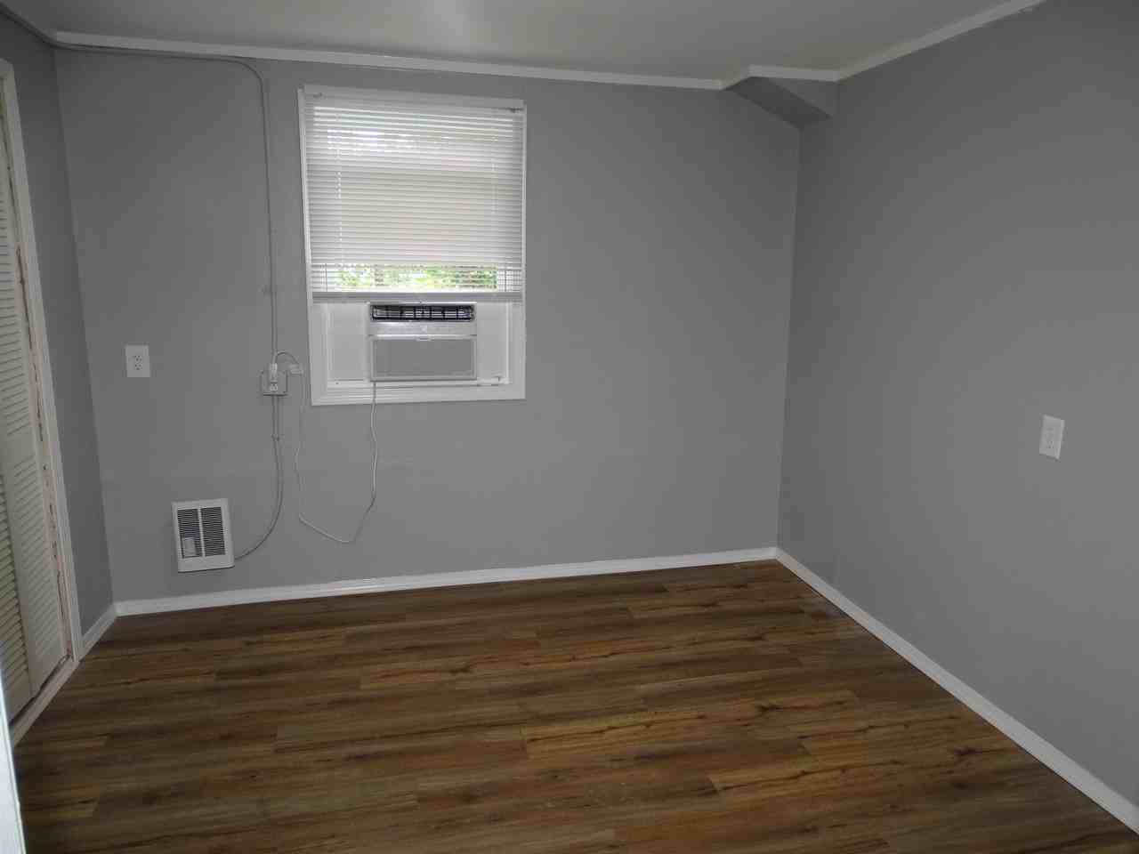 412 N Lincoln Ave #B - Photo 7 of 12