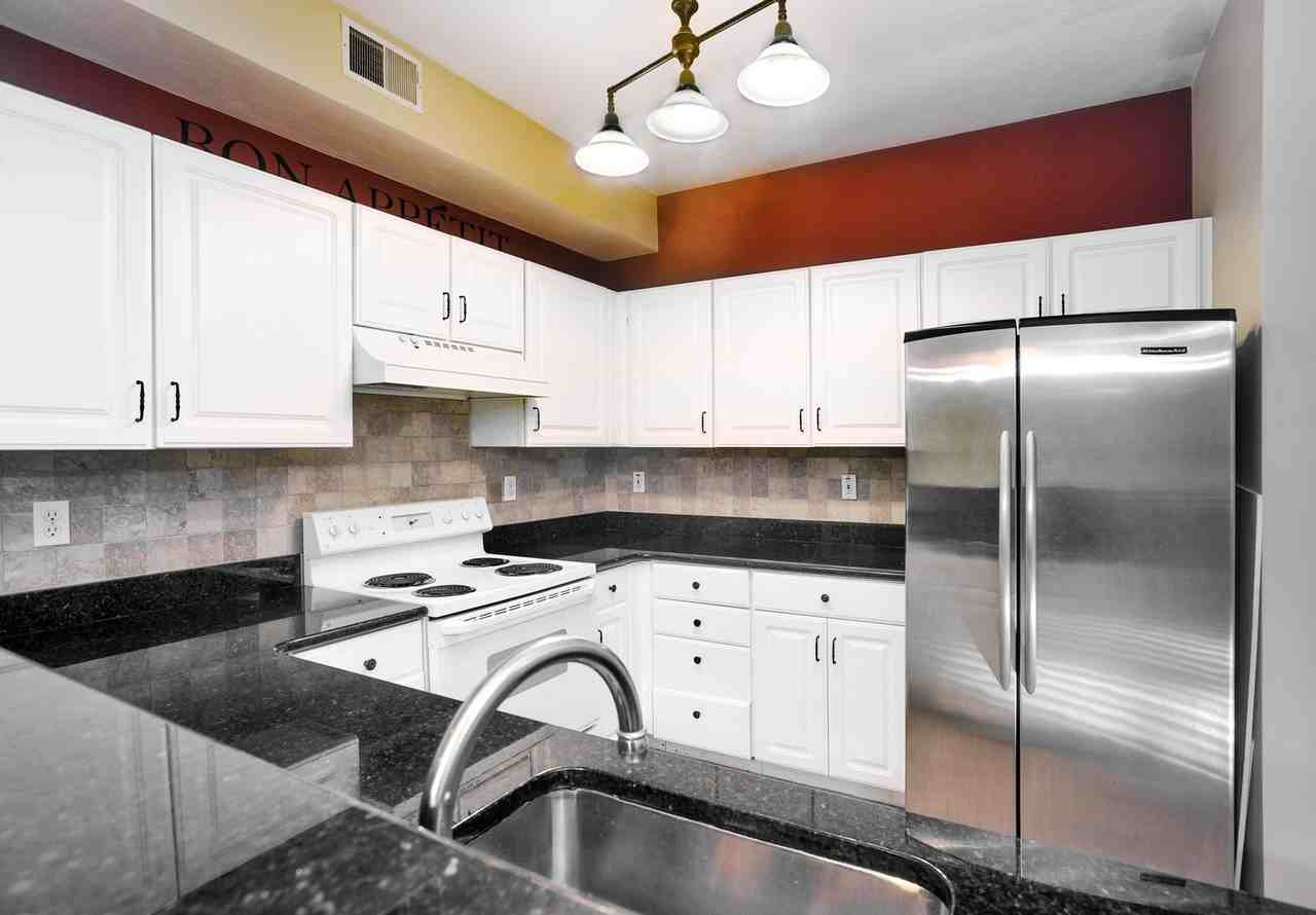 341 Tilden Commons Lane - Photo 2 of 9