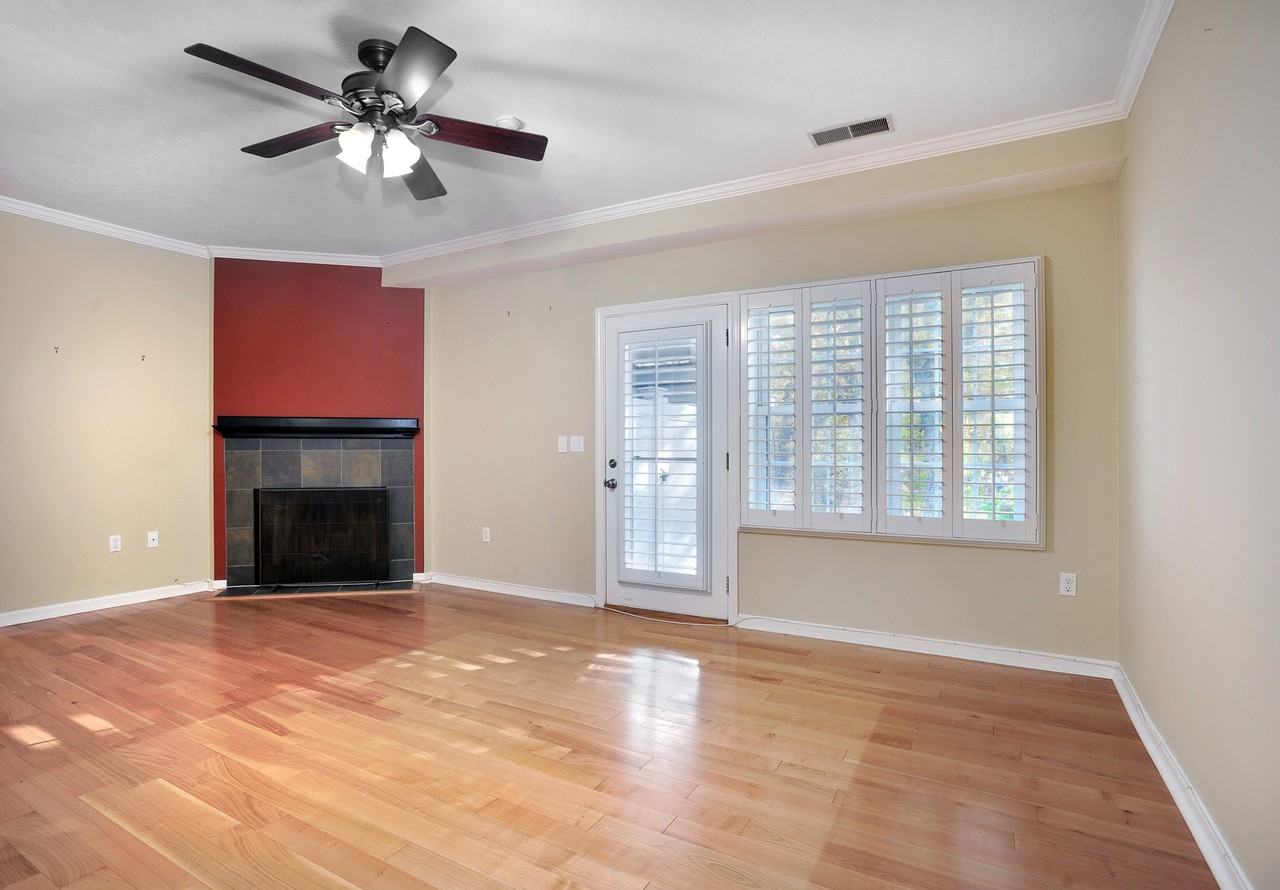 341 Tilden Commons Lane - Photo 3 of 9